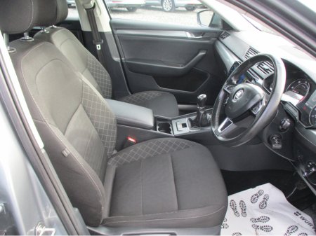 2016 Skoda Superb 1.6 TDI S 120PS 5DR €9,750