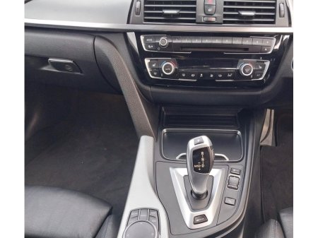 2018 BMW 3 Series 330e Plug in Hybrid M Sport LOW KM €17,950 thumbnail