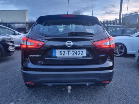 2015 Nissan Qashqai - thumbnail 12