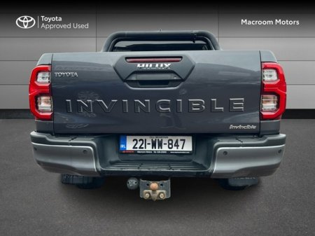2022 Toyota Hilux - thumbnail 4