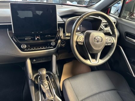 2024 Toyota Corolla Cross - thumbnail 8