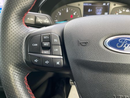 2020 Ford Focus ST-Line 1.5 TDCI 120BHP... Camera €20,950 thumbnail