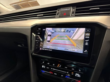 2022 Volkswagen Passat - thumbnail 21