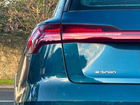 2021 Audi e-tron 50 QUATTRO TECHNIK NEW 22" WHEELS €28,995 thumbnail