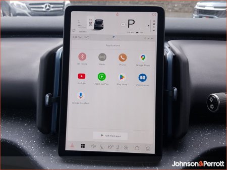 2024 Volvo EX30 Ultra 428bhp Twin Motor AWD 69kWh (Three Year Volvo Selekt Warranty) €40,900 thumbnail