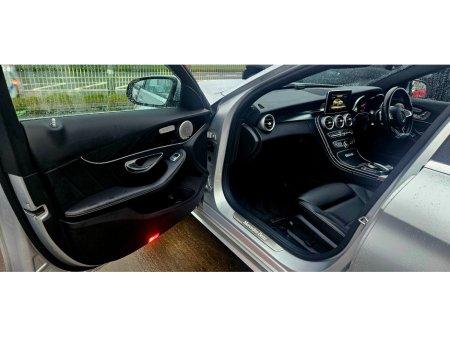 2018 Mercedes-Benz C Class AUTO C220 AMG SPORT EDITION 4DR €23,750 thumbnail