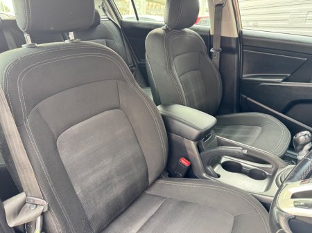 2013 Kia Sportage - thumbnail 9