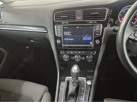 2017 Volkswagen Golf **HIGHLINE**ONLY 63000KMS**ALCANTARA SEATS*17" ALLOYS**BLIND SPOT WARNING**LANE ASSIST**KEYLESS ENTRY AND START**ADAPTIVE CRUISE CONTROL**DUAL ZONE CLIMATE CONTROL*REVERSE CAMERA*BLUETOOTH STREAMI €16,949 thumbnail