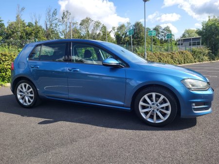 2016 Volkswagen Golf  €13,999