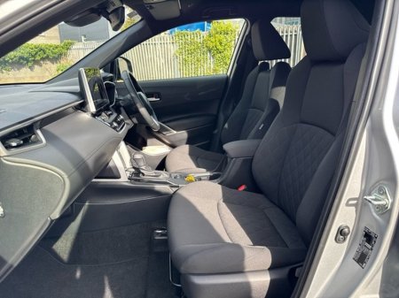 2025 Toyota Corolla Cross - photo 6