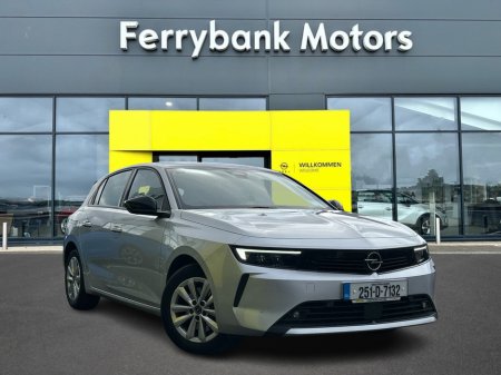 2025 Opel Astra - thumbnail 1