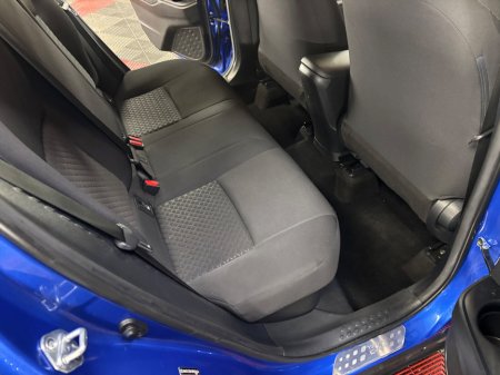 2021 Toyota C-HR 1.8 HYBRID LUNA €22,950 thumbnail