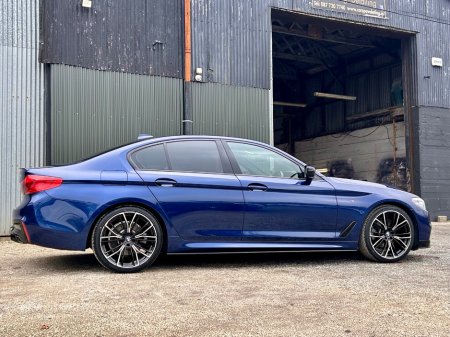 2020 BMW 5 Series - view 3