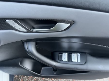 2025 MG MGS5 Trophy thumbnail