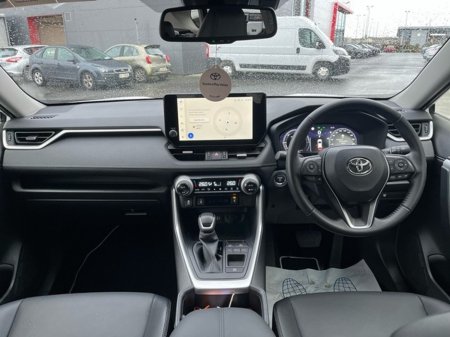 2023 Toyota Rav4 RAV4 HYBRID SOL €41,950 thumbnail