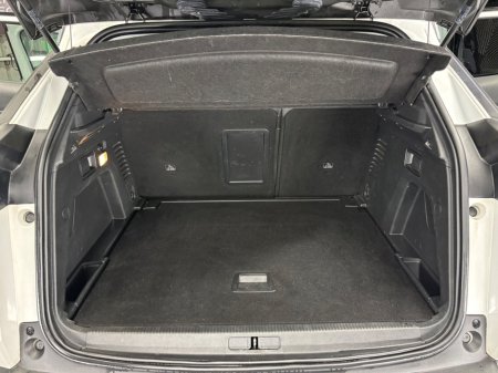 2021 Peugeot 3008 1.5 BlueHDi 130bhp Allure €22,950 thumbnail