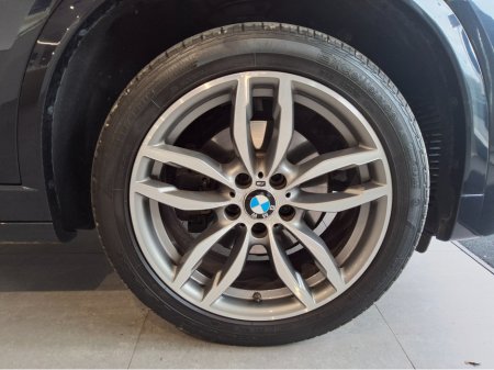 2017 BMW X3 - thumbnail 8