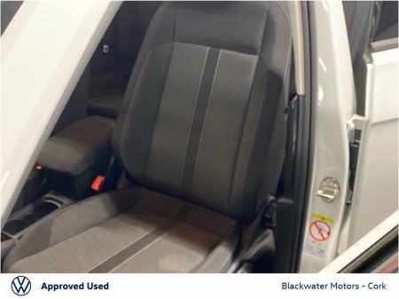 2022 Volkswagen T-Roc - thumbnail 24