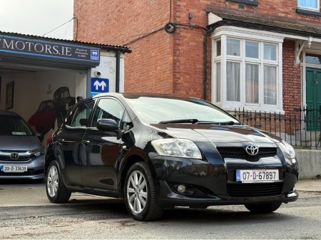 2007 Toyota Auris - thumbnail 3