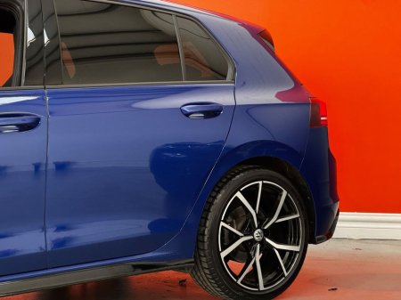 2024 Volkswagen Golf - thumbnail 10