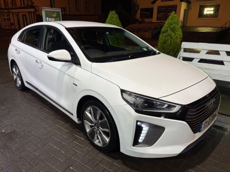2017 Hyundai Ioniq 1.6 Petrol Hybrid - Auto €12,990 thumbnail