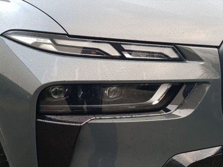 2025 BMW X7 xDrive40d M Sport €172,995 thumbnail