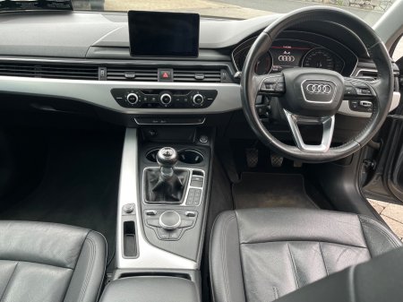 2017 Audi A4 - thumbnail 7