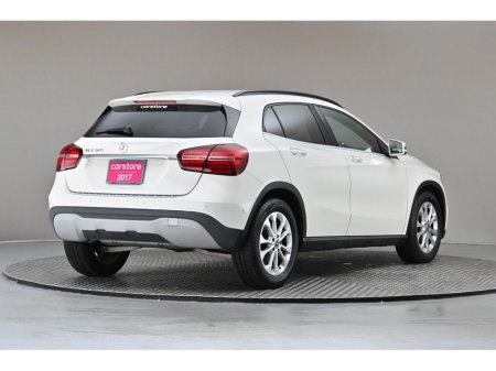 2017 Mercedes-Benz GLA Class GLA 180 *HALF LEATHER*REVERSE CAM*PARK SENSORS* €20,490 thumbnail