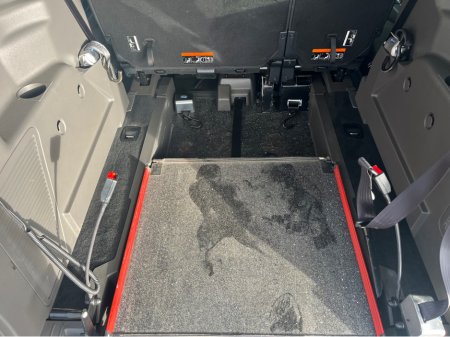 2021 Ford Tourneo Connect LWB, Wheelchair Accessible €24,995 thumbnail
