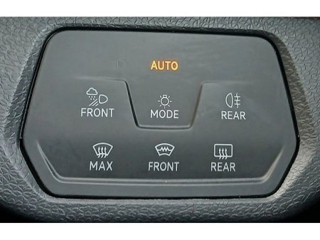 2023 Volkswagen ID.4 BUSINESS 77kWh 174HP *SUPER SPEC, TEST DRIVE TODAY!* €25,995 thumbnail