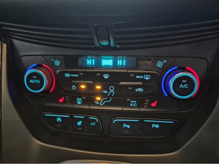 2019 Ford Kuga - thumbnail 5