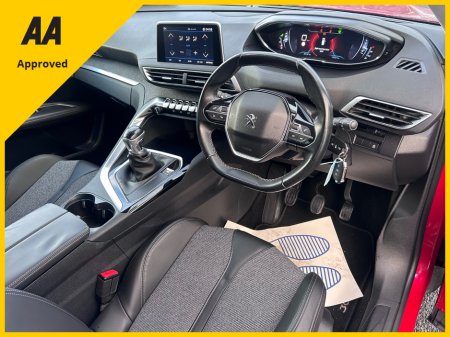 2019 Peugeot 3008 2019 PEUGEOT 3008 1.2 PETROL LOW KMS €16,950 thumbnail