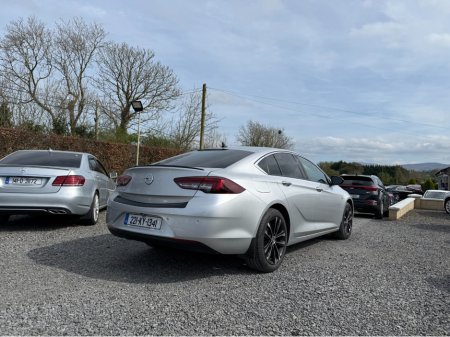 2022 Opel Insignia - thumbnail 8