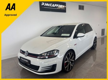 2017 Volkswagen Golf - thumbnail 1