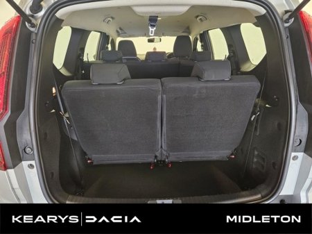 2023 Dacia Jogger TCe 110 Essential €18,490 thumbnail