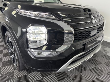 2022 Mitsubishi Outlander - thumbnail 6