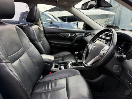 2017 Nissan X-Trail 1.6 DCI TEKNA S/S 128B 128BHP 5DR 130PS 7SEATS €12,950 thumbnail