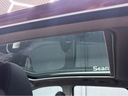 2016 Nissan Qashqai - thumbnail 13