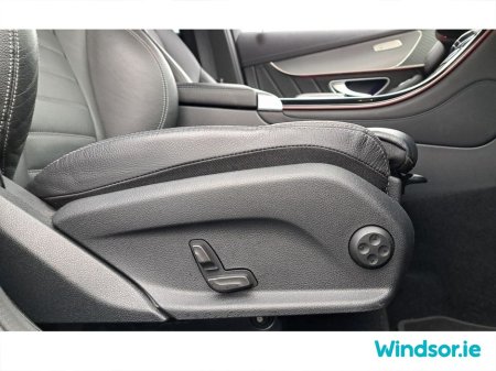 2023 Mercedes-Benz EQC Eqc 400 Amg Line Edition 4Matic 80kWh Electric €39,995 thumbnail