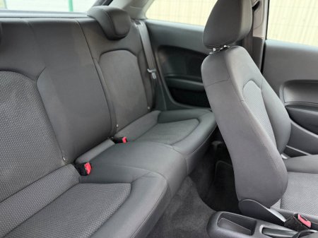 2014 Audi A1 - thumbnail 12