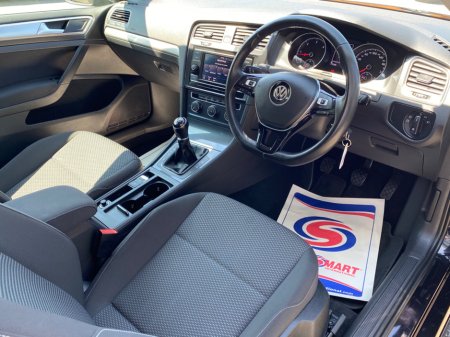 2019 Volkswagen Golf  €11,341 thumbnail