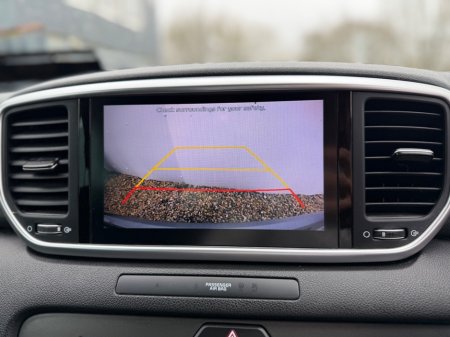 2021 Kia Sportage - thumbnail 19