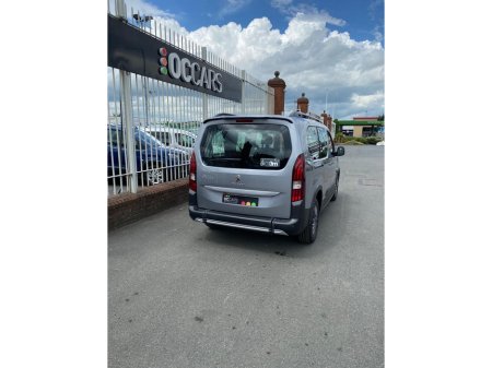 2025 Peugeot Rifter Allure Horizon RS -7 seats +WC Taxi €64,950