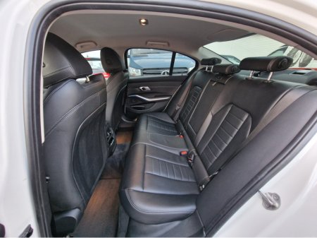 2021 BMW 3 Series SPORT PRO AUTO-FULLY SERVICED €21,950 thumbnail