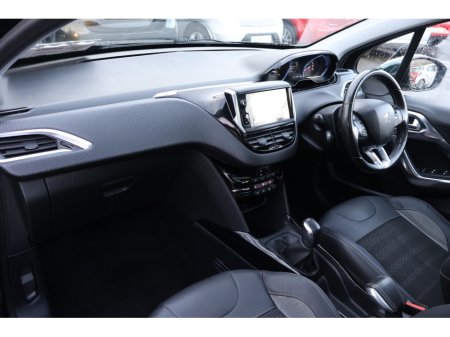 2015 Peugeot 2008 ALLURE Low Mileage Huge Spec €9,495 thumbnail