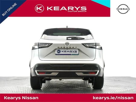 2025 Nissan Qashqai 1.3 PET Mild Hybrid SV Premium 2 Tone metallic paint - DEMO MODEL €39,490