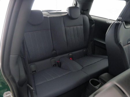 2024 MINI Hatch Cooper C 3 Door €34,900 thumbnail