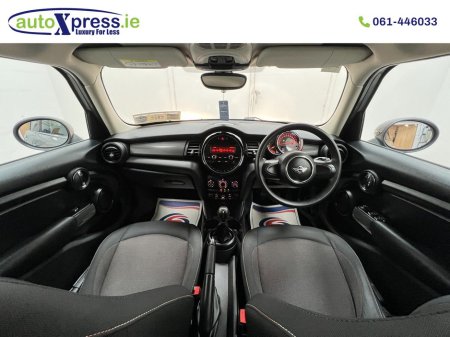2017 MINI Cooper 1.5 D Manual €13,450 thumbnail