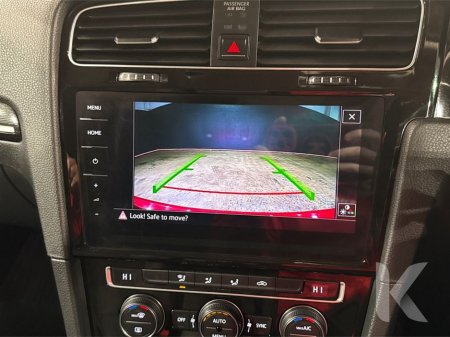 2018 Volkswagen Golf - thumbnail 22