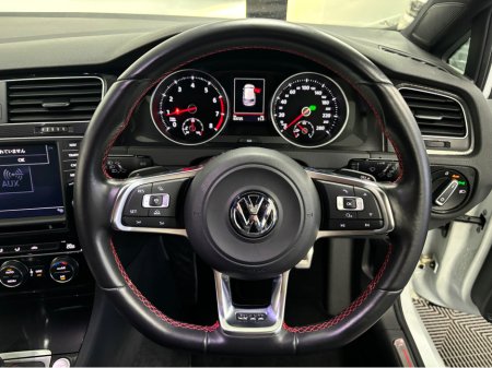 2016 Volkswagen Golf VOLKSWAGEN GOLF GTI DSG 220BHP*DCC & ACC*KEYLESS ENTRY & START*FINANCE AVAILABLE TRADE INS WELCOME* €21,950 thumbnail